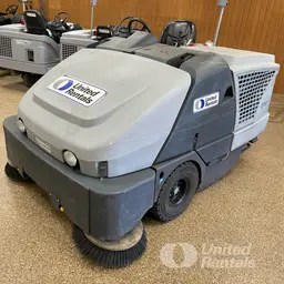 2020 Clarke SW8000 77 Sweeper