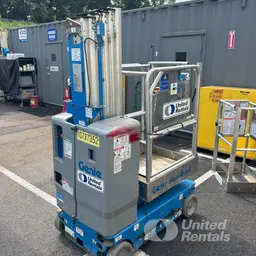 2018 Genie GR-20 Self-Propelled One-Person Lift