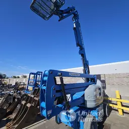 2016 Genie Z-40/23N RJ Articulating Boom Lift