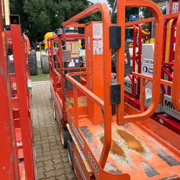 2019 JLG 1230ES Self-Propelled One-Person Lift