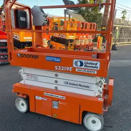 2018 Snorkel S3219E Scissor Lift