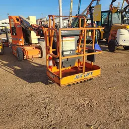 2016 JLG E300AJP Articulating Boom Lift