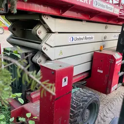 2018 MEC 6092RT Rough Terrain Scissor Lift