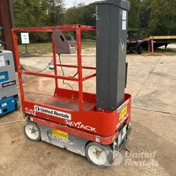 2017 Skyjack SJ12 Self-Propelled One-Person Lift