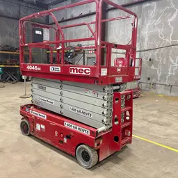 2017 MEC 4046SE Scissor Lift