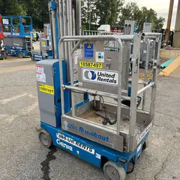 2017 Genie GR-20 Self-Propelled One-Person Lift