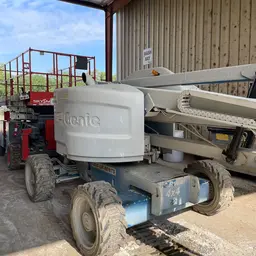 2017 Genie Z-45/25J IC Articulating Boom Lift