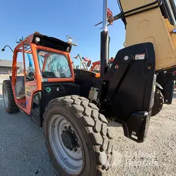 2017 JLG 742 Forklift