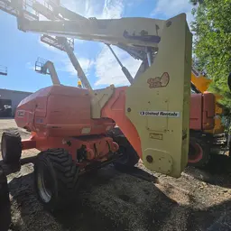 2017 JLG 800AJ Articulating Boom Lift