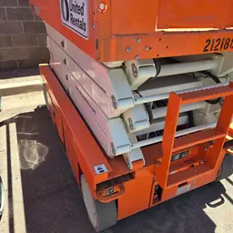 2018 Snorkel S4732E Scissor Lift