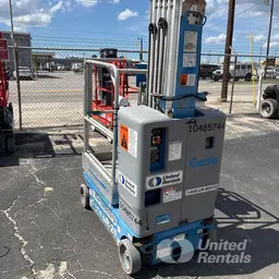 2016 Genie GR-20 Self-Propelled One-Person Lift