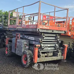 2015 Skyjack SJ8841RT Rough Terrain Scissor Lift