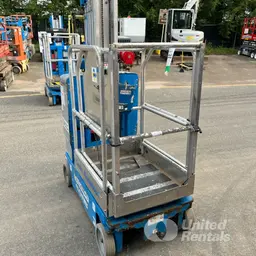 2017 Genie GR-20 Self-Propelled One-Person Lift