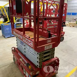 2019 MEC MICRO 19 Scissor Lift