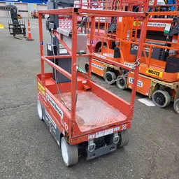 2017 Skyjack SJ12 Self-Propelled One-Person Lift