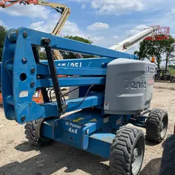 2014 Genie Z-45/25 IC Articulating Boom Lift