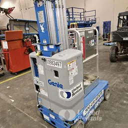 2019 Genie GR-20 Self-Propelled One-Person Lift