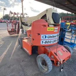 2017 JLG E400AJPN Articulating Boom Lift