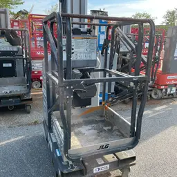2018 JLG 20MVL Self-Propelled One-Person Lift
