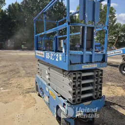 2017 Genie GS-3232 Scissor Lift